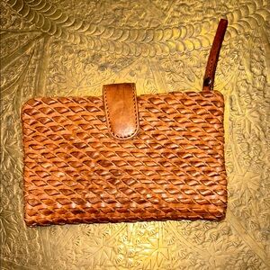Vilenca Holland Brown Leather Woven Clutch Wallet- Beautiful!!